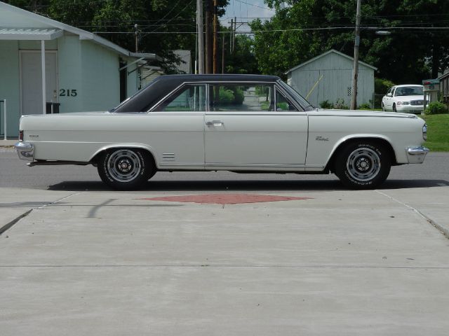 AMC Rambler Rebel 1966 photo 28