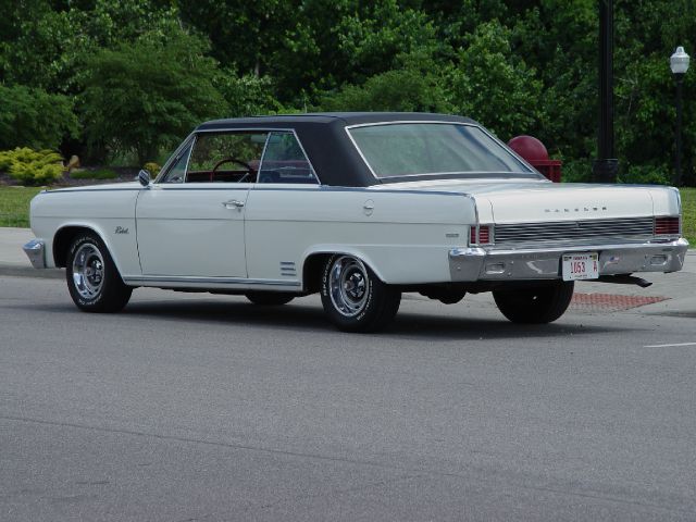 AMC Rambler Rebel 1966 photo 9