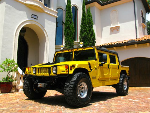 AM General Hummer AWD Limited WITH NAV And DVD SUV