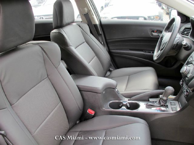 Acura ILX 2013 photo 8