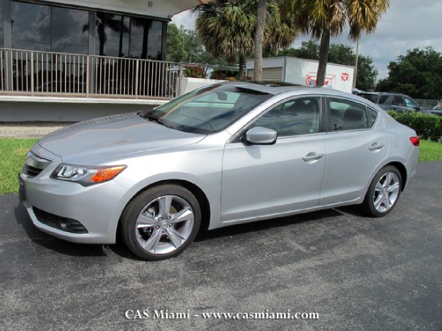 Acura ILX 2013 photo 11