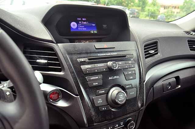 Acura ILX 2013 photo 1