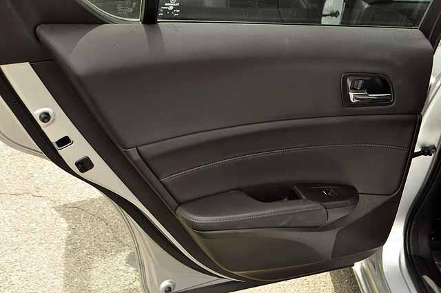 Acura ILX 2013 photo 14
