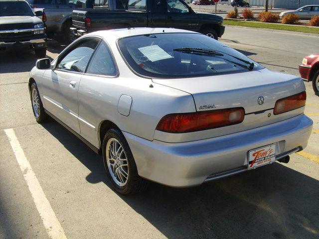 Acura Integra 2000 photo 3