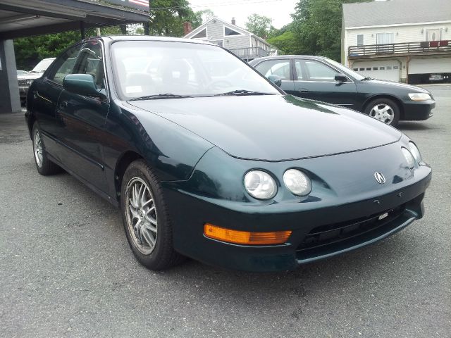 Acura Integra 2000 photo 2