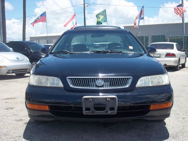 Acura Integra 2000 photo 1