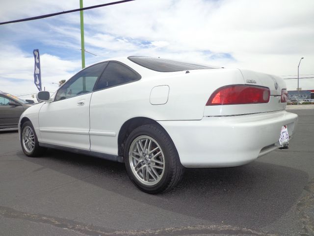 Acura Integra 2000 photo 2