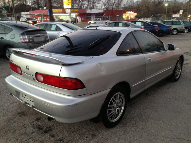 Acura Integra 2000 photo 2