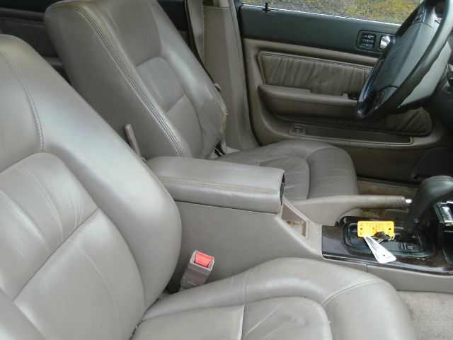 Acura Legend 1993 photo 4