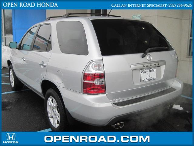 Acura MDX 2004 photo 2