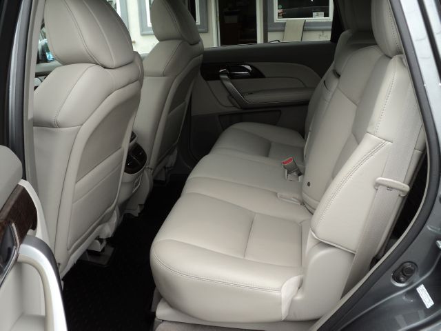 Acura MDX 2010 photo 10
