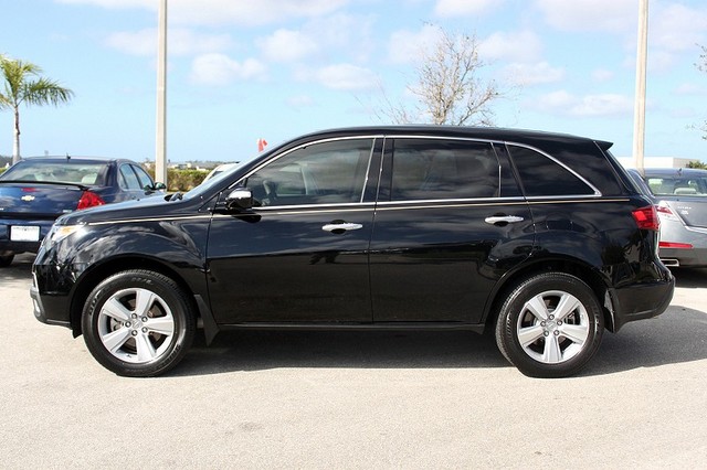 Acura MDX 2011 photo 1
