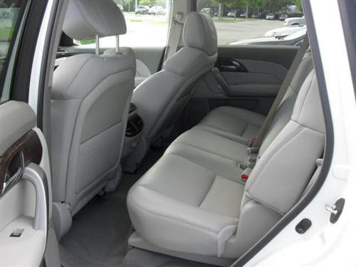 Acura MDX 2011 photo 2