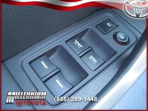 Acura RDX 2008 photo 2