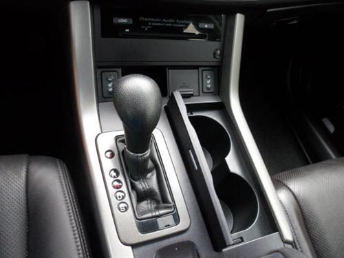 Acura RDX 2010 photo 2