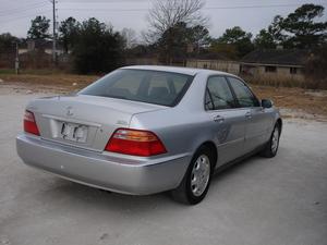 Acura RL 2000 photo 1