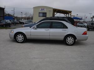 Acura RL 2000 photo 4