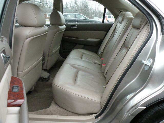 Acura RL 2002 photo 2