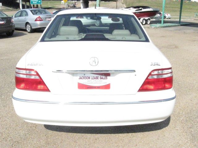 Acura RL 2004 photo 2