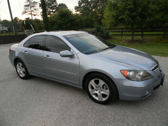 Acura RL 2005 photo 2