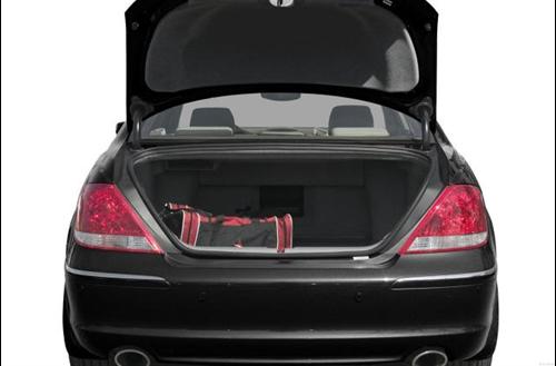 Acura RL 2005 photo 2