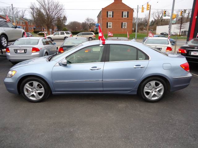 Acura RL 2005 photo 1