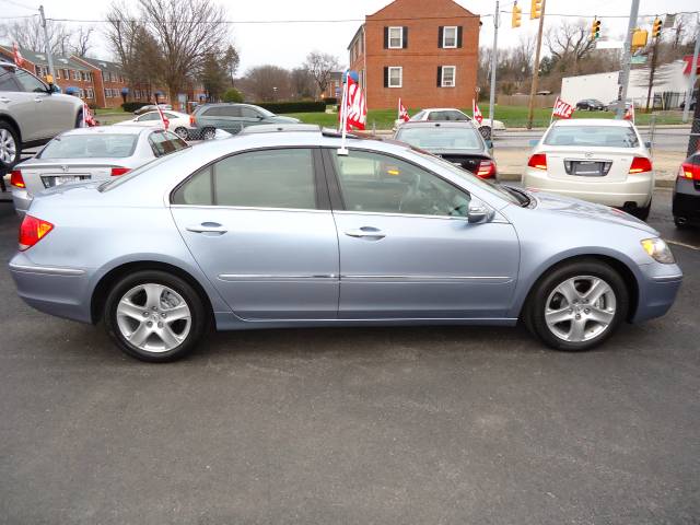 Acura RL 2005 photo 2