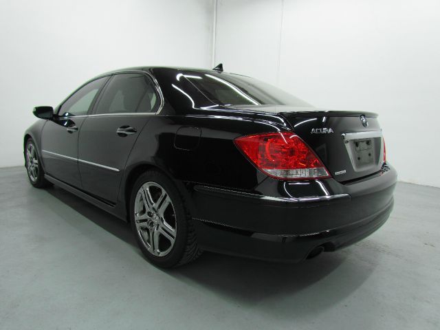 Acura RL 2005 photo 1