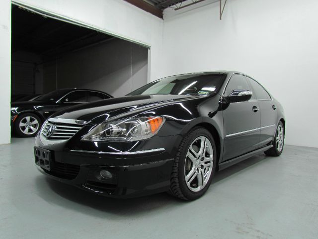Acura RL 2005 photo 2