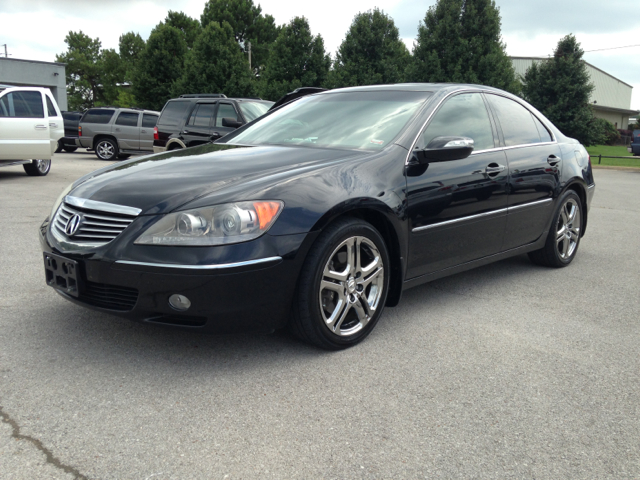 Acura RL 4dr Laredo 4WD 4x4 SUV Sedan