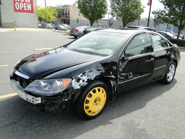 Acura RL 2006 photo 2