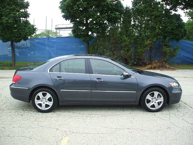 Acura RL 2008 photo 2