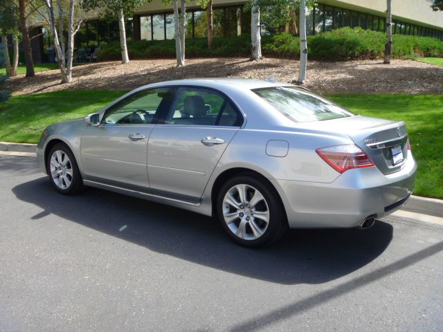 Acura RL 2010 photo 1