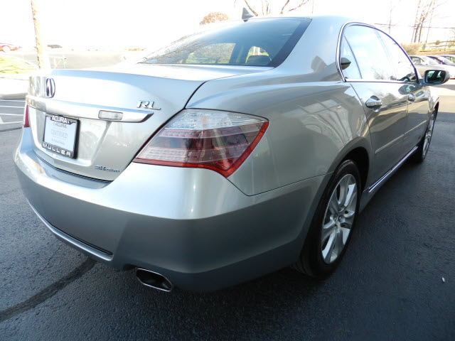 Acura RL 2010 photo 4