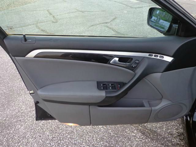 Acura TL 2004 photo 1