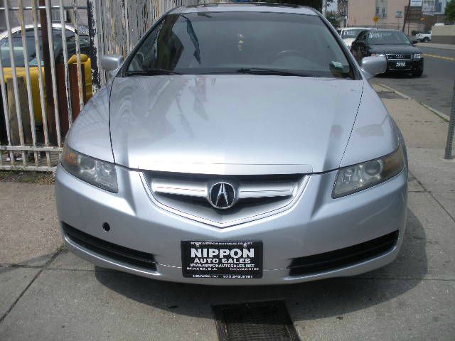 Acura TL 2004 photo 2