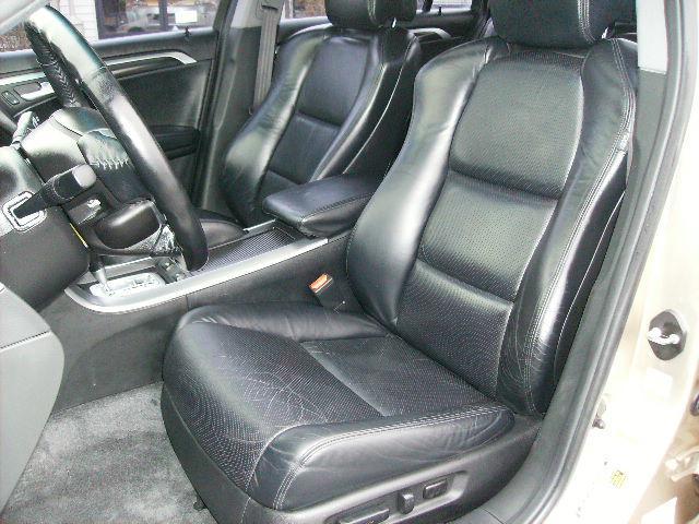 Acura TL 2004 photo 2