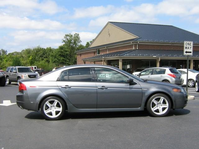 Acura TL 2005 photo 2