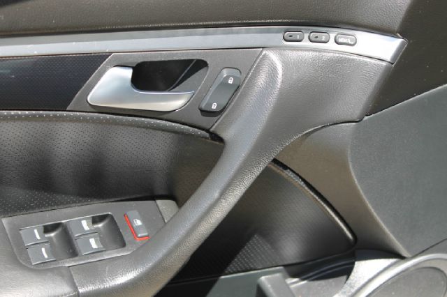 Acura TL 4WD 4dr SE Sedan
