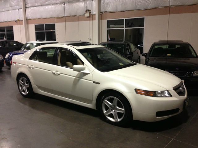 Acura TL Dbl 4.7L V8 5-spd AT SR5 Sedan