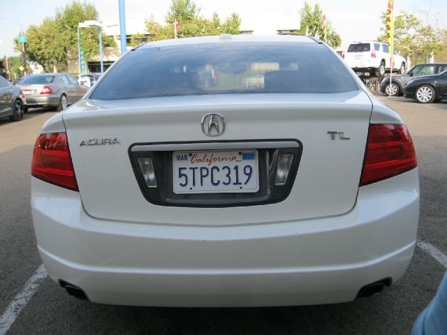 Acura TL Premium Quattro Sedan