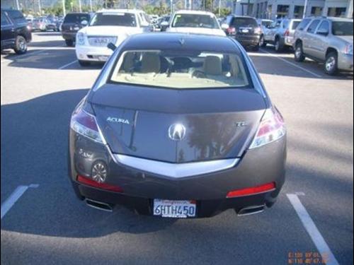Acura TL 2009 photo 2