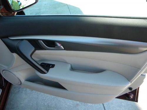 Acura TL 2009 photo 2