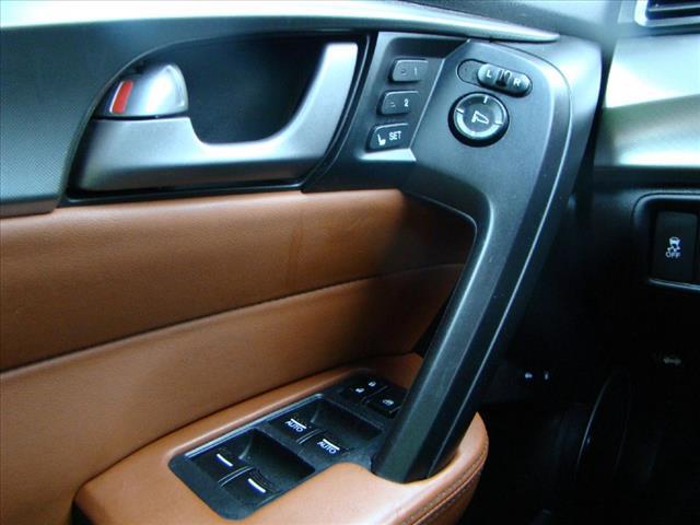 Acura TL XLT - Leather MAKE Offer Sedan