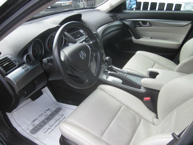 Acura TL 2010 photo 9
