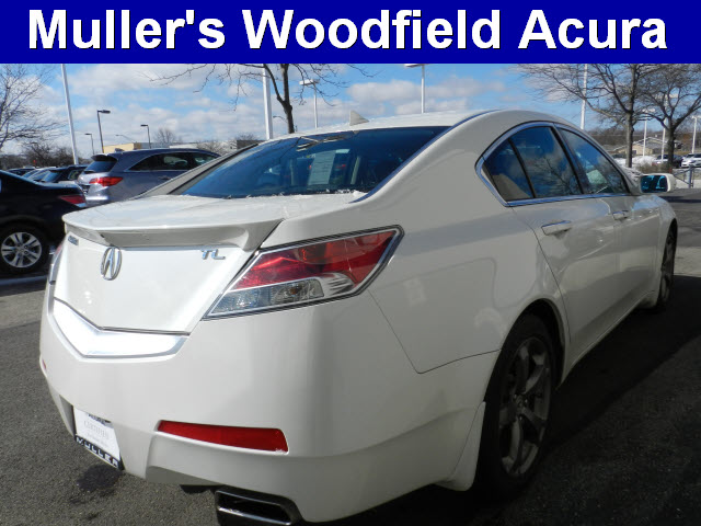 Acura TL 2010 photo 2