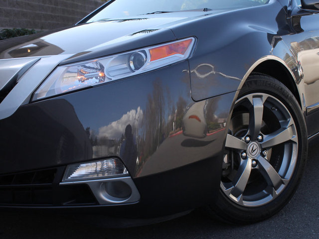 Acura TL 2010 photo 2