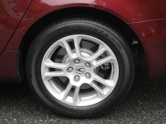 Acura TL 2011 photo 2