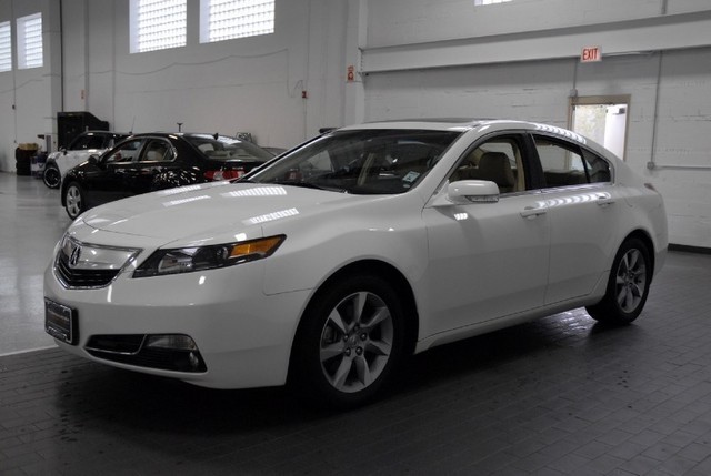 Acura TL 2012 photo 2