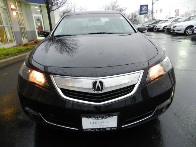 Acura TL 2012 photo 2